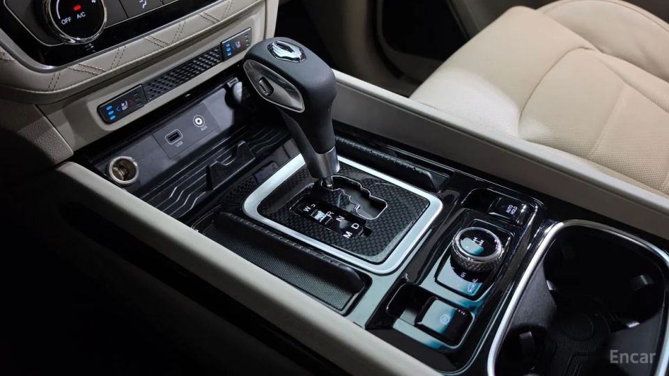 KG_Mobility_Ssangyong Rexton