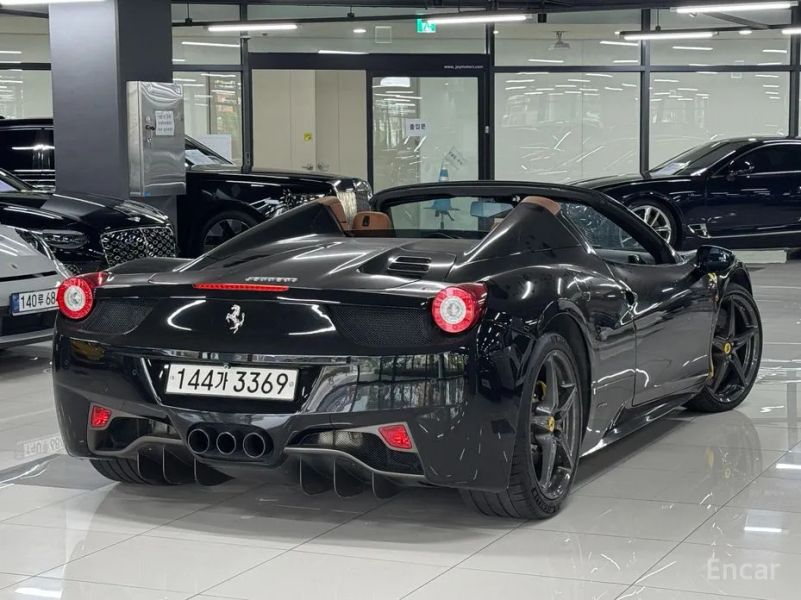 Ferrari 458