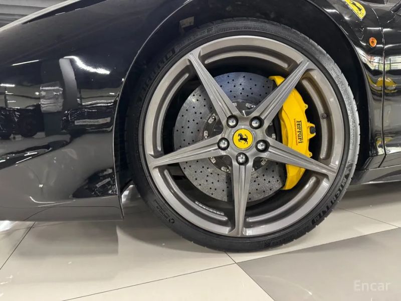 Ferrari 458