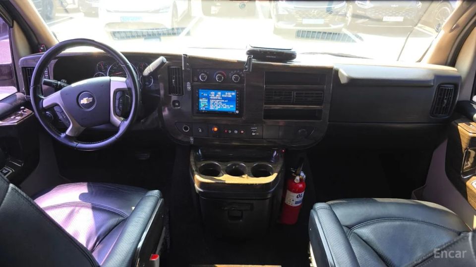 Chevrolet Express Van