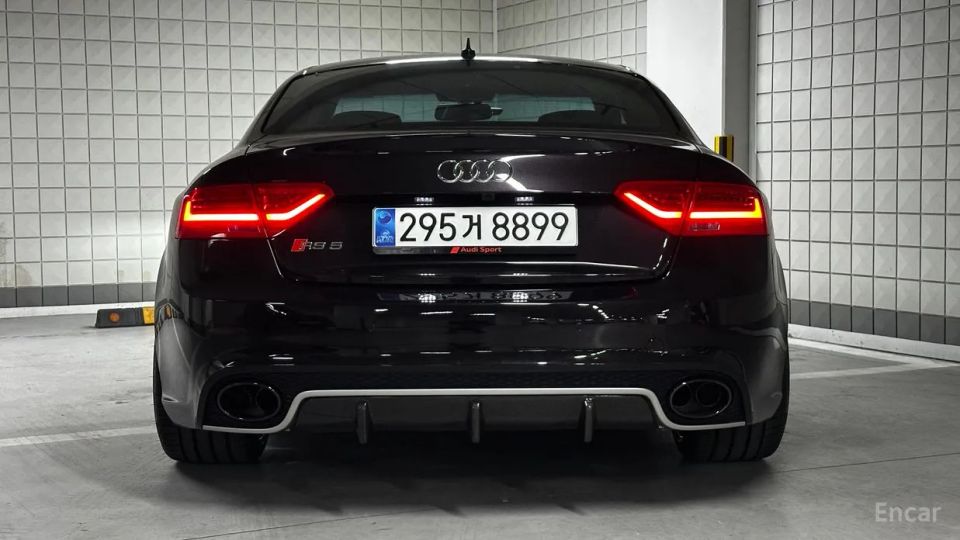 Audi rs5