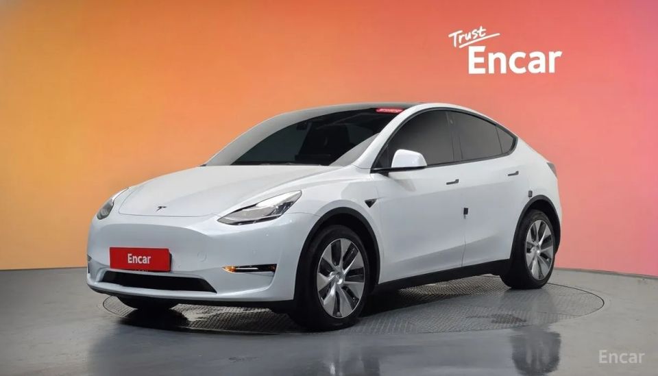 Tesla model-y
