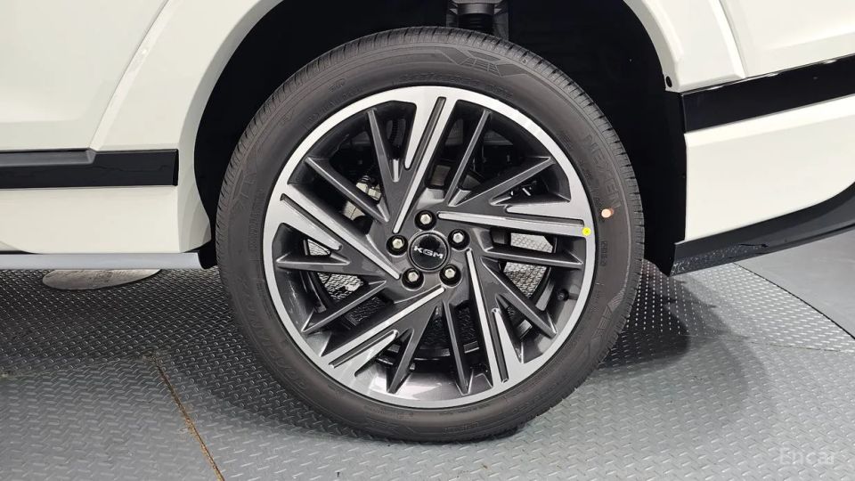 KG_Mobility_Ssangyong Actyon