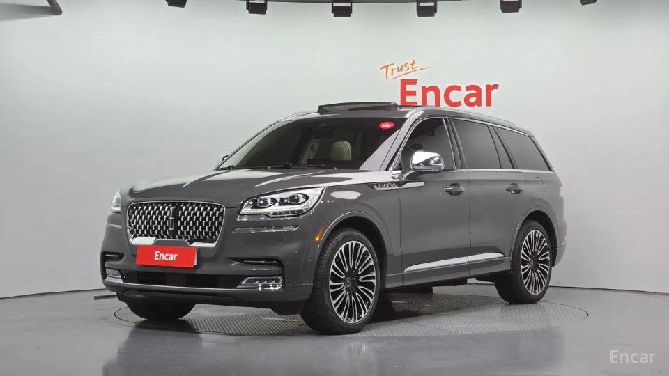 Lincoln Aviator