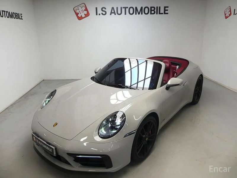 Porsche 911
