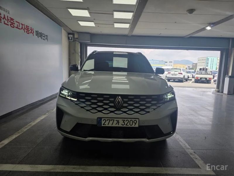 Renault-KoreaSamsung Grand Koleos