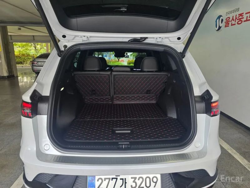 Renault-KoreaSamsung Grand Koleos