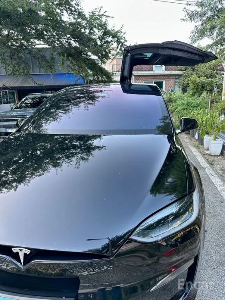 Tesla model-x
