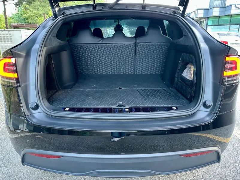Tesla model-x