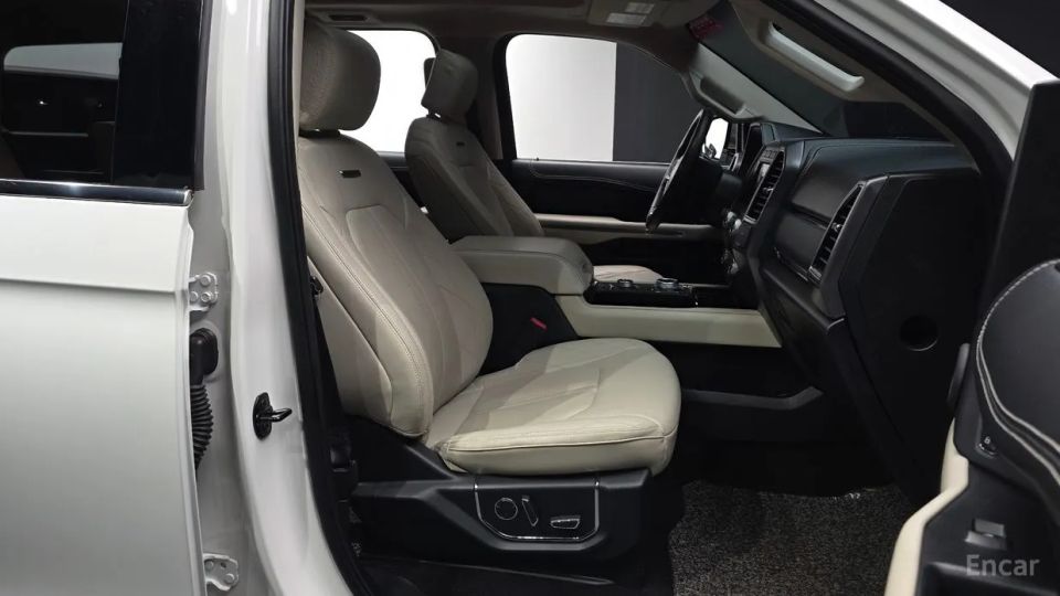 Ford Expedition