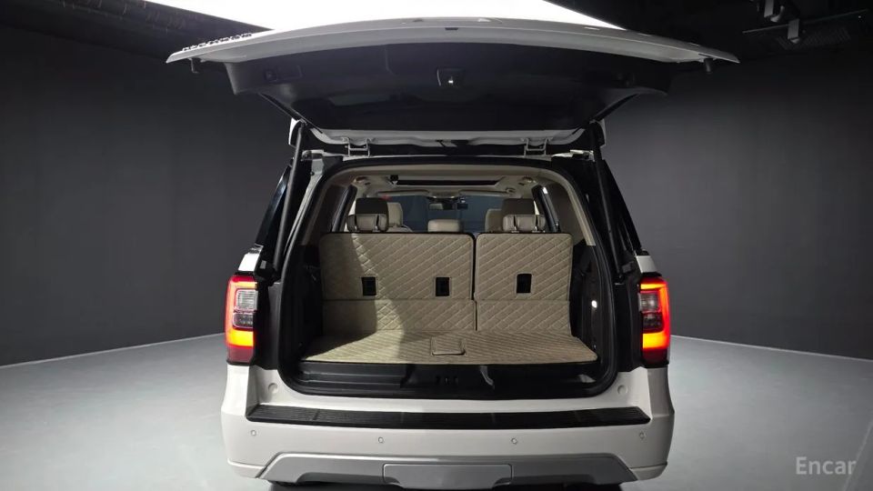 Ford Expedition