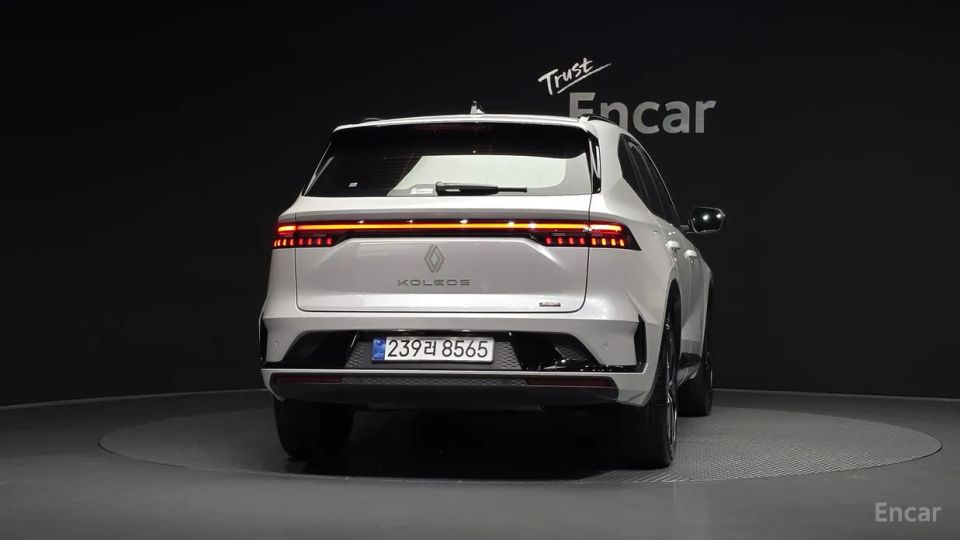 Renault-KoreaSamsung Grand Koleos
