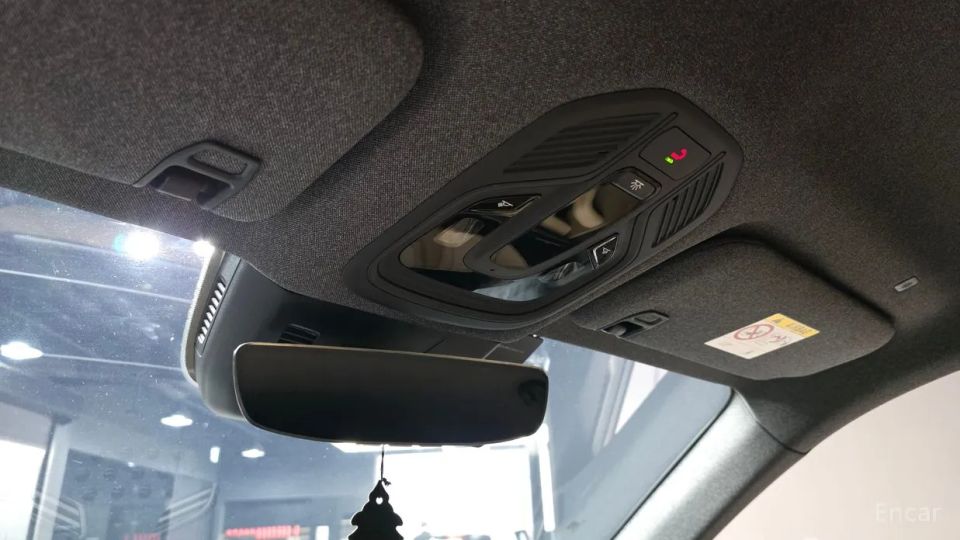 Renault-KoreaSamsung Grand Koleos