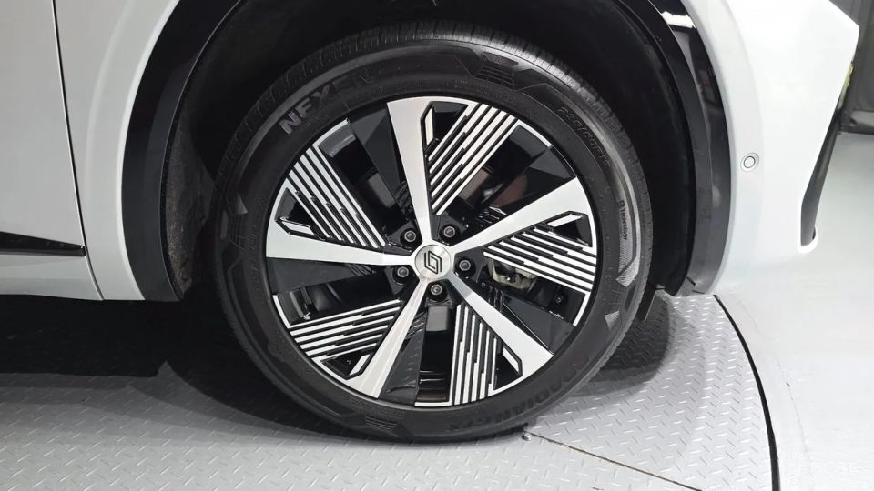 Renault-KoreaSamsung Grand Koleos
