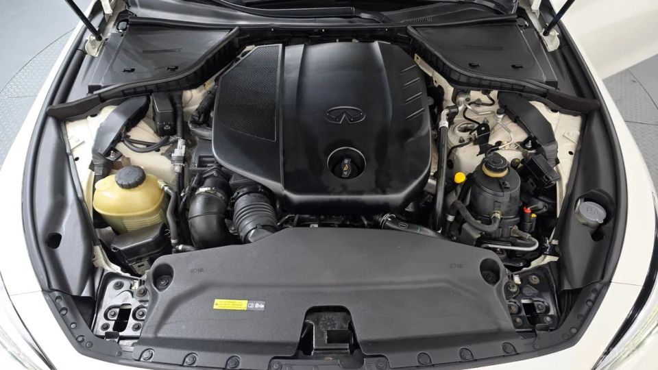 Infiniti Q50