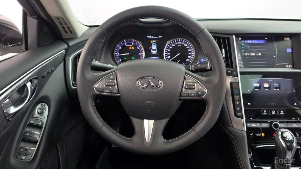Infiniti Q50