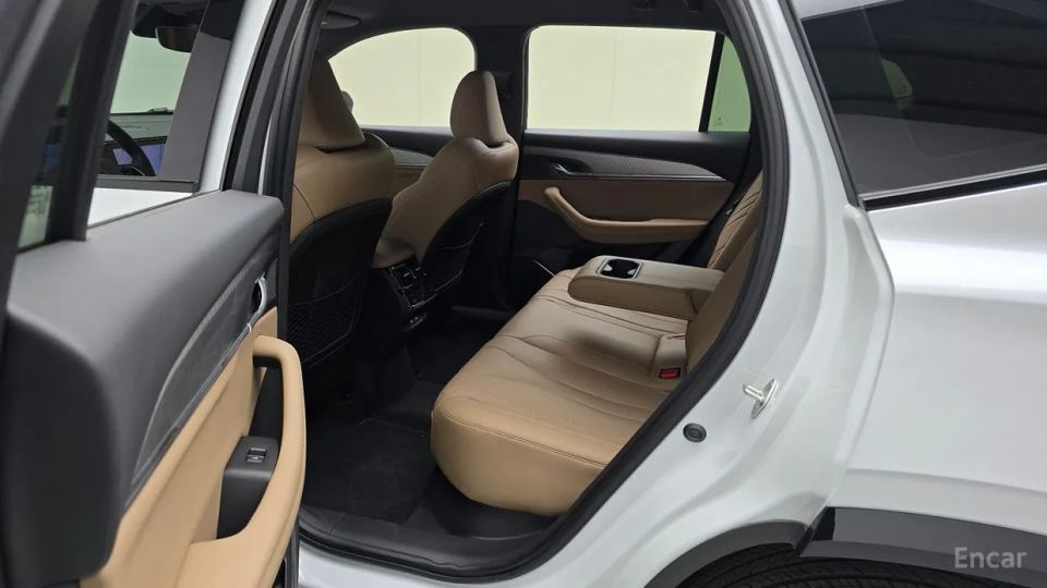 Renault-KoreaSamsung Grand Koleos