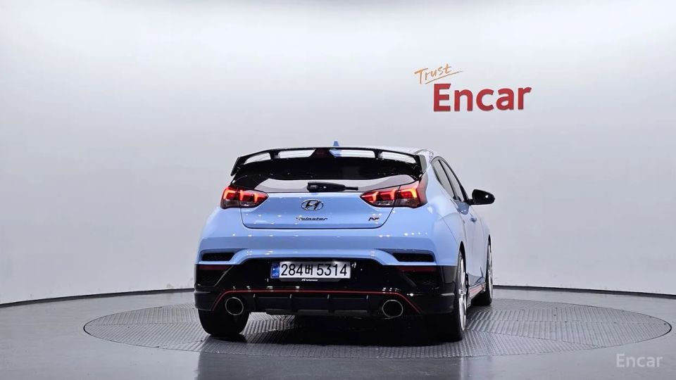 Hyundai Veloster