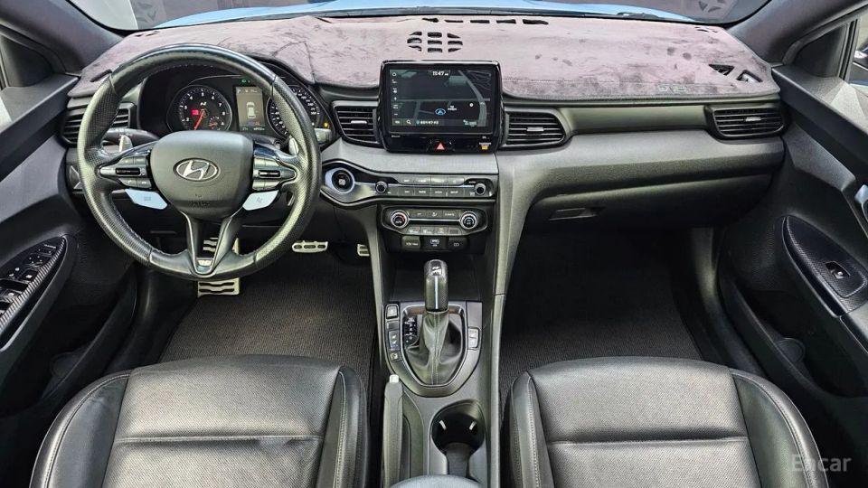 Hyundai Veloster