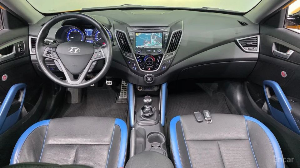 Hyundai Veloster