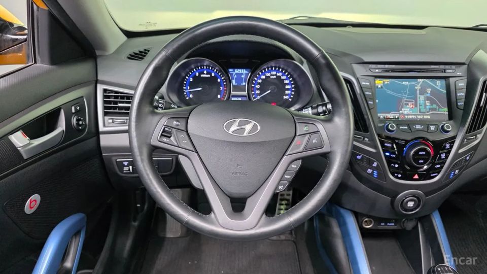 Hyundai Veloster