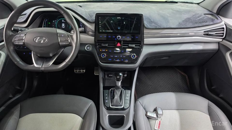 Hyundai Ioniq