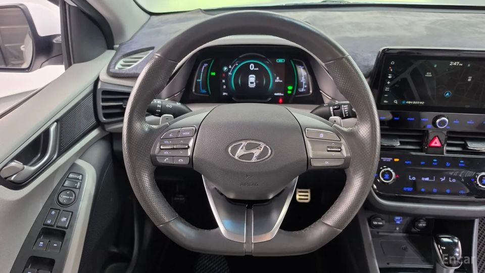 Hyundai Ioniq