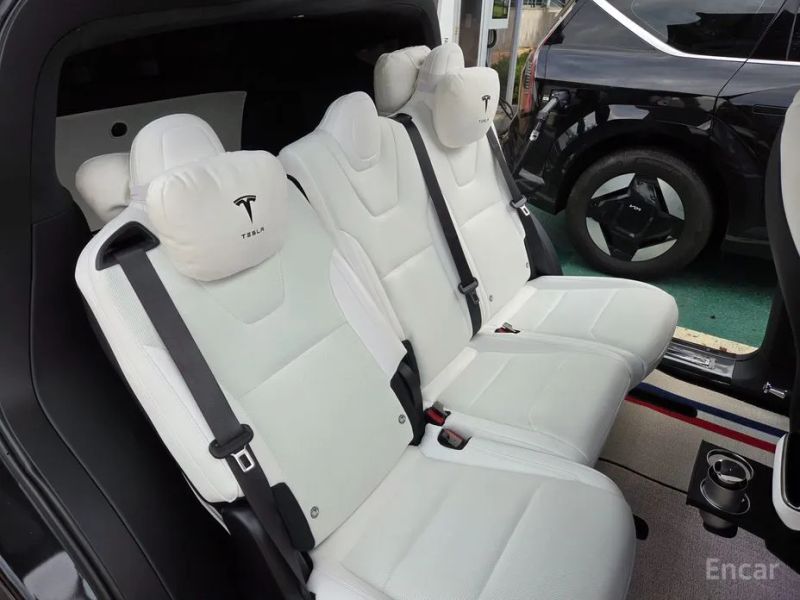 Tesla model-x
