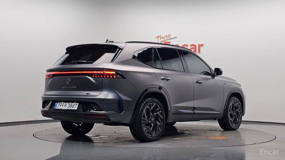 Renault-KoreaSamsung Grand Koleos