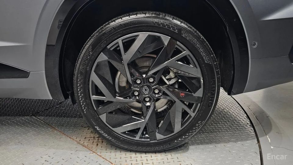 Renault-KoreaSamsung Grand Koleos
