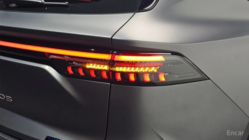 Renault-KoreaSamsung Grand Koleos