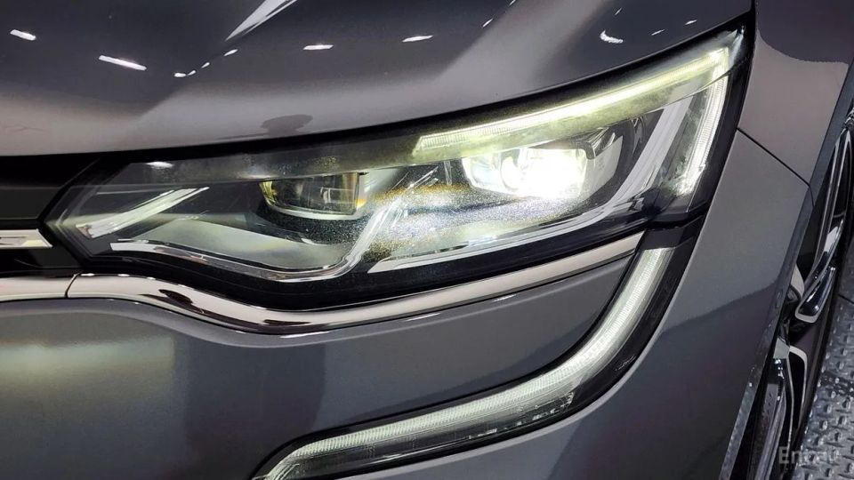 Renault-KoreaSamsung SM6
