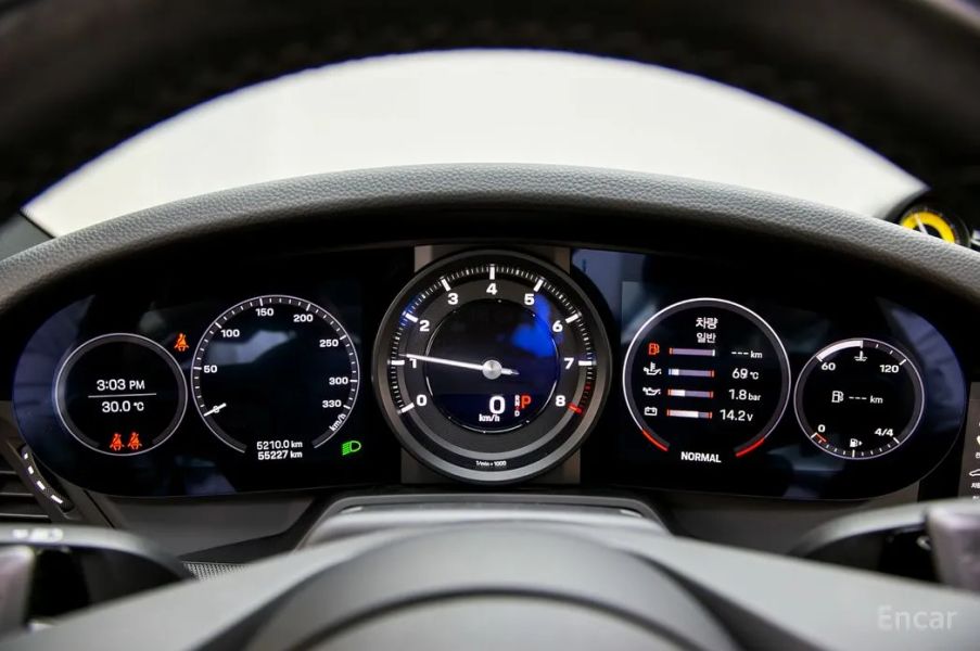 Porsche 911