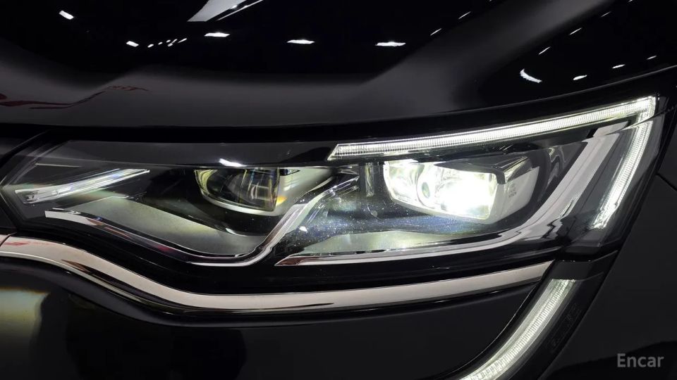 Renault-KoreaSamsung SM6