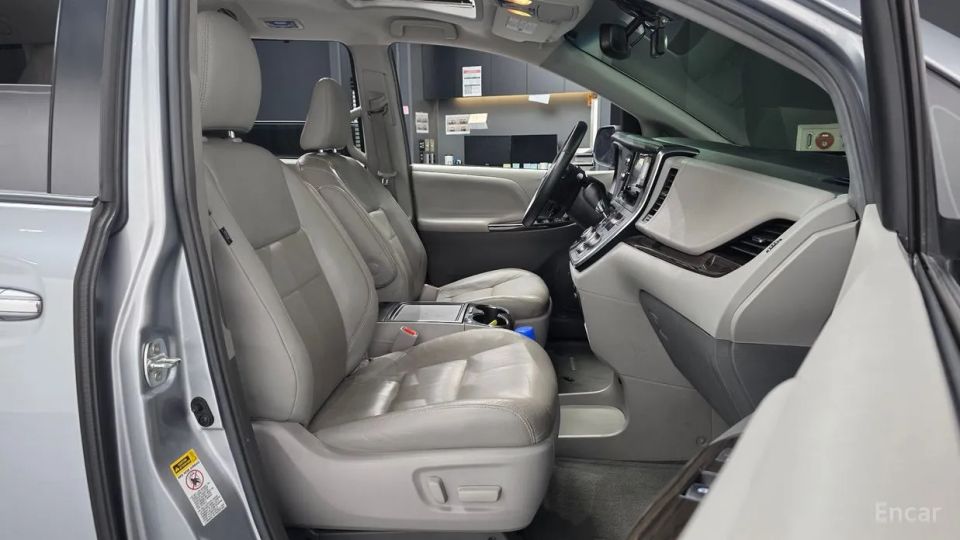 Toyota Sienna