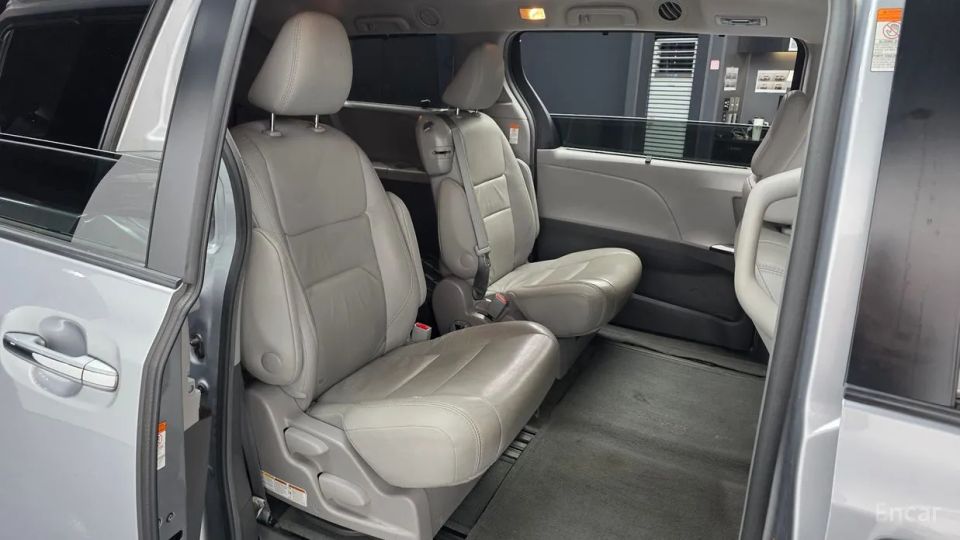 Toyota Sienna