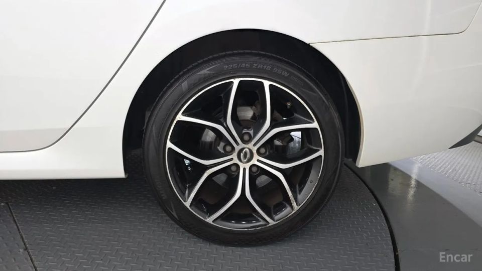 Renault-KoreaSamsung SM5