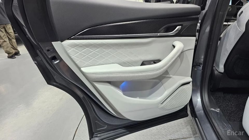 Renault-KoreaSamsung Filante
