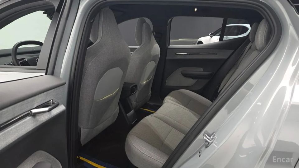 Volvo EX30