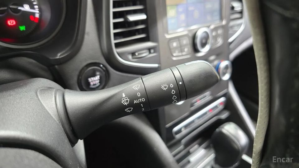 Renault-KoreaSamsung SM6