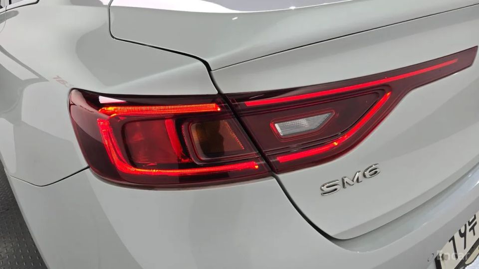 Renault-KoreaSamsung SM6