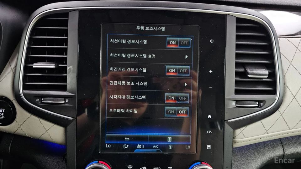 Renault-KoreaSamsung SM6