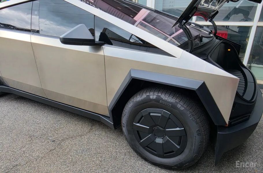 Tesla Cybertruck