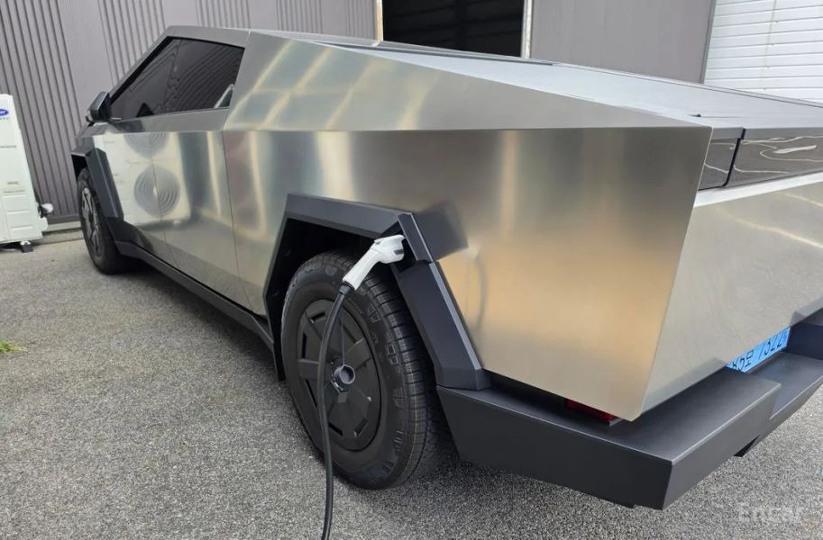 Tesla Cybertruck