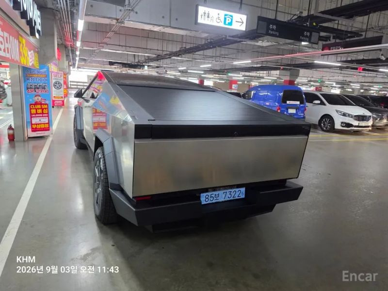 Tesla Cybertruck