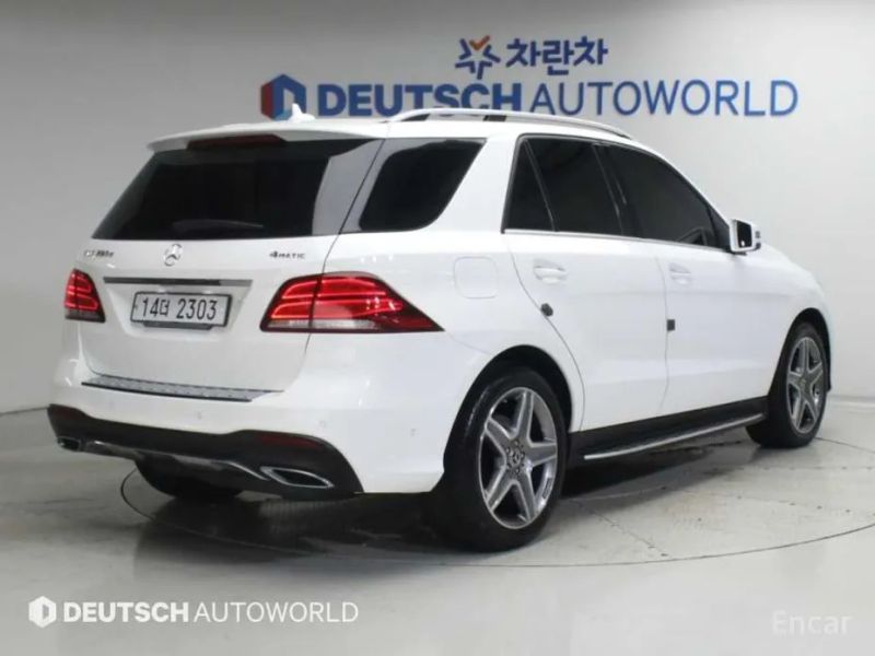 Mercedes-Benz GLE-Class