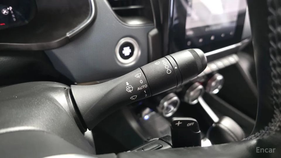 Renault-KoreaSamsung XM3