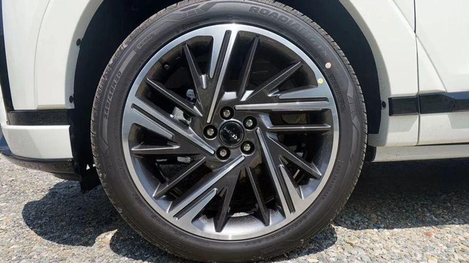 KG_Mobility_Ssangyong Actyon