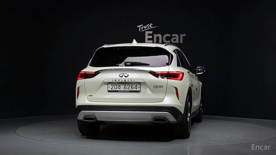 Infiniti QX50