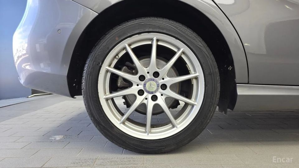 Mercedes-Benz B-Class